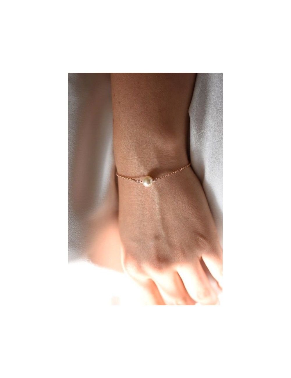 Bracelet de mariée Perle solitaire, 1 perle en cristal minimaliste.