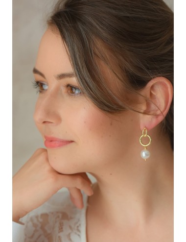 Boucles d'oreilles de mariage de style art deco avec perles.