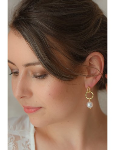 Boucles d'oreilles de mariage de style art deco avec perles.