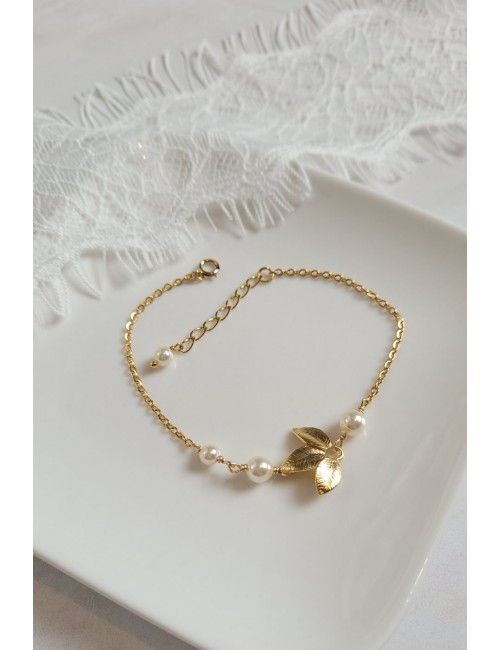 Bracelet mariée avec chainette, feuilles dorées pour la mariée boheme