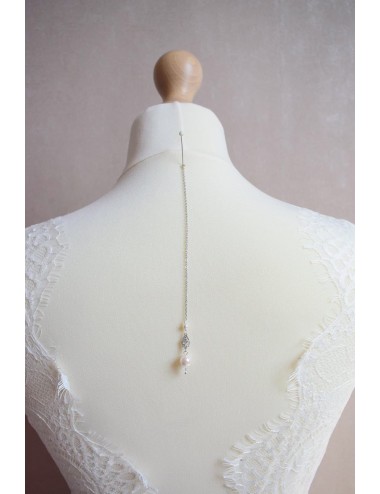 Bijou de dos Mina pour accrocher à son collier de mariée