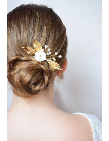 Peigne à cheveux pour la mariée modèle Ode, fleur de porcelaine perles