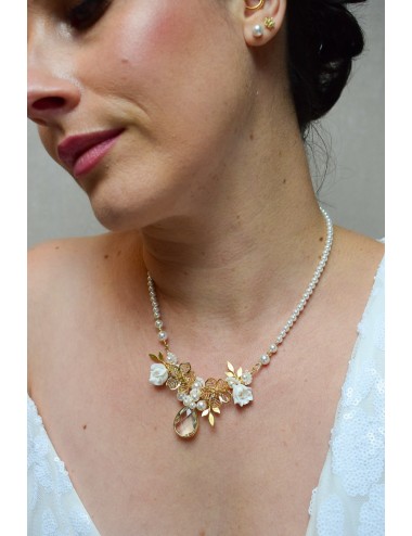 Collier de mariage Satine élégant avec des perles nacrées et cristaux