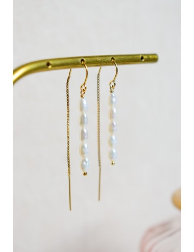 Boucles d'oreilles de mariage avec des perles d'eau douce