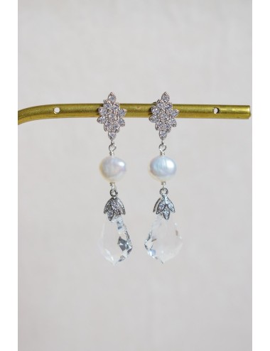 Boucles d'oreilles de mariage Olivia romantiques avec cristal