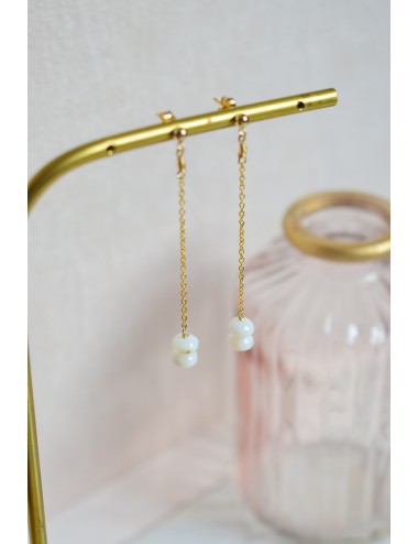 Boucles d'oreilles de mariage pendantes Sophia, avec perles de nacre.