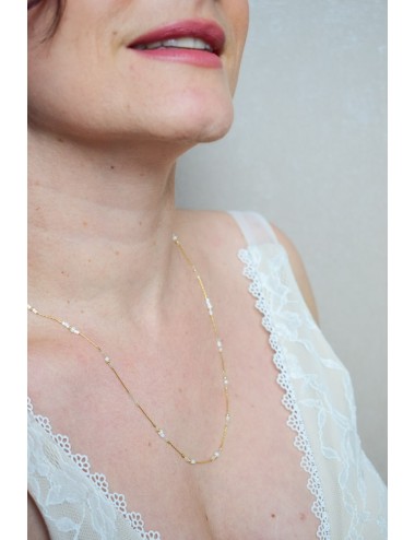 Collier de mariage modèle Charmille au style minimaliste et épure